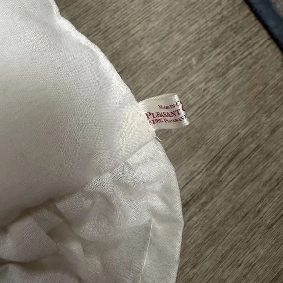 Retired American Girl Samantha Parkington Bed - Picture 4 of 6